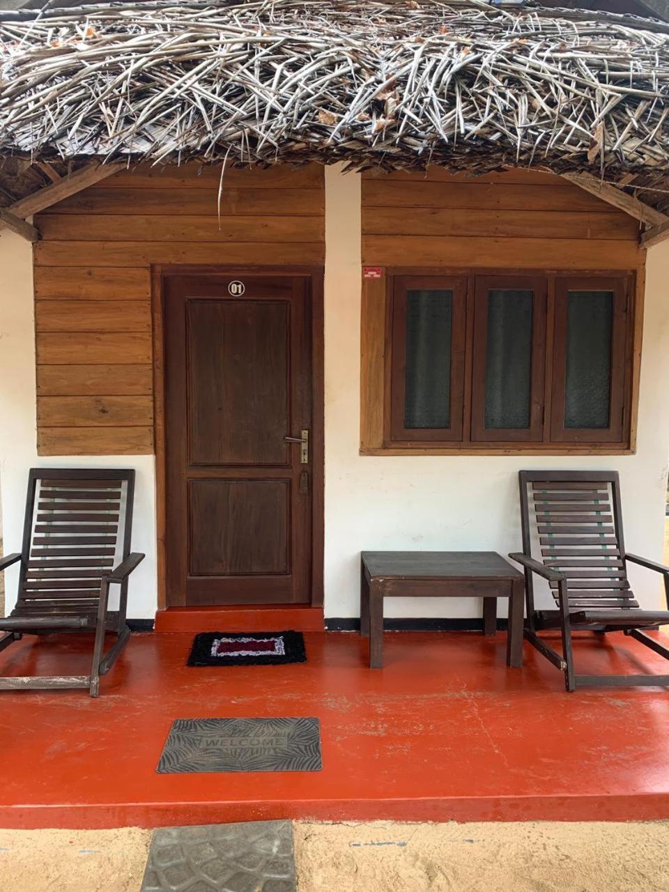 Ocean View Beach Resort - คัลพิทิยา ภายนอก รูปภาพ