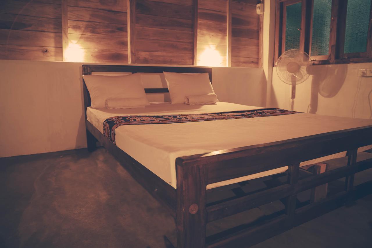 Ocean View Beach Resort - คัลพิทิยา ภายนอก รูปภาพ